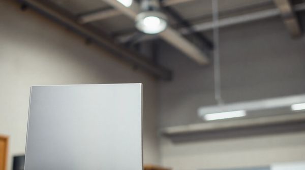 5 astuces pour sélectionner le panneau signalétique adapté