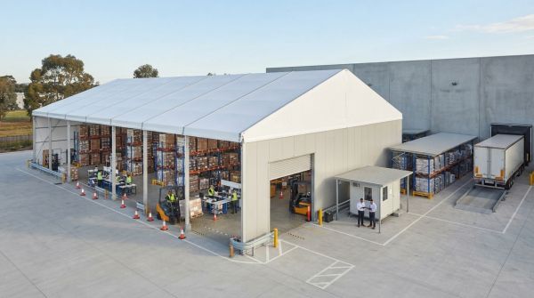 5 avantages du hall démontable pour optimiser votre logistique